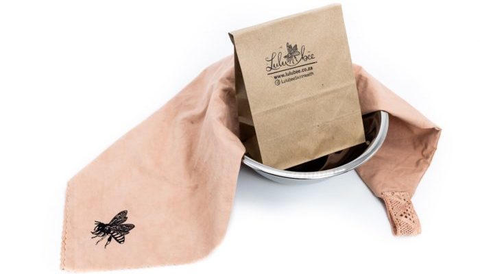 steaming hood, crushed camphor leaves in paper bag and steaming bowl